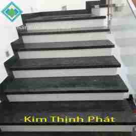 Cầu thang đá đen xà cừ f7 Cầu thang đá đen xà cừ f7