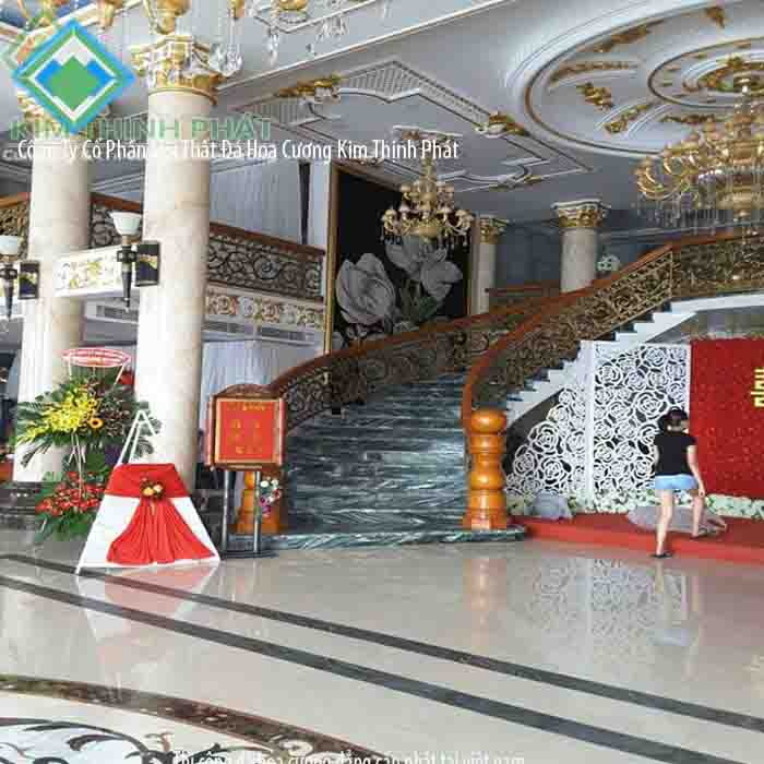 Cột đá hoa cương 2170 tạo nên vẻ đẹp sang trọng Cột đá hoa cương 2170 tạo nên vẻ đẹp sang trọng