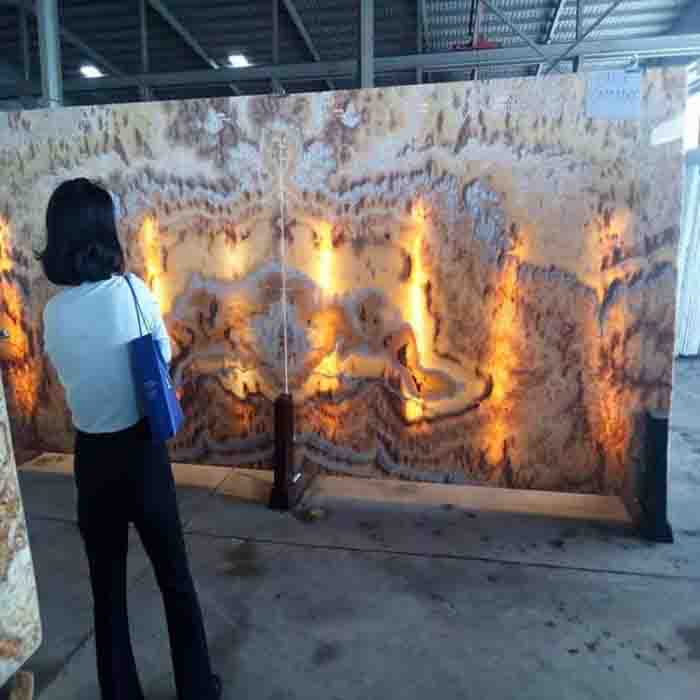 Giá đá hoa cương xuyên sáng vân đối xứng 2023 Giá đá hoa cương xuyên sáng vân đối xứng 2023
