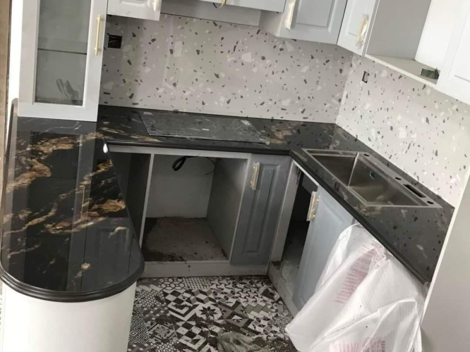 Nên chọn màu đá hoa cương nào cho mặt bếp?