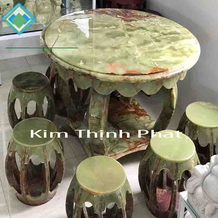 Bàn ghế đá cẩm thạch