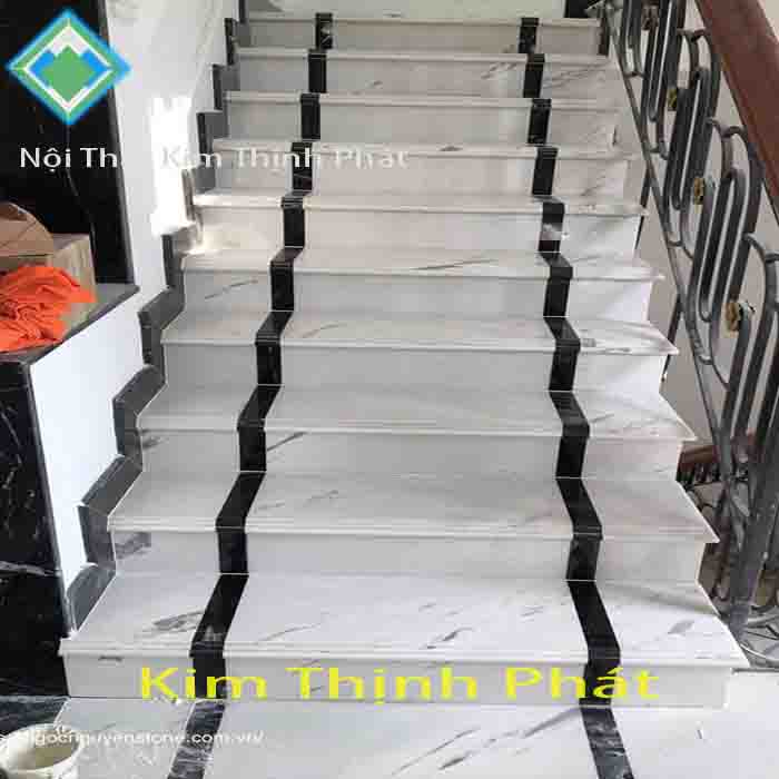 Cầu thang đá trắng vân mây f2 Cầu thang đá trắng vân mây f2