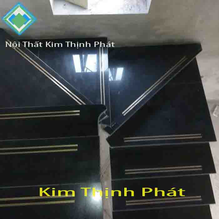 Cầu thang đá đen kim sa f2 Cầu thang đá đen kim sa f2