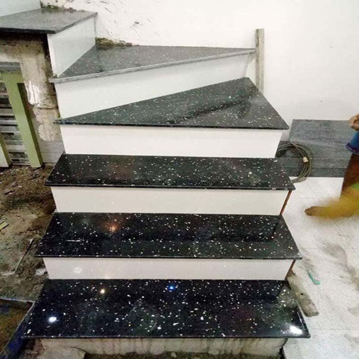 Cầu thang đá đen xà cừ f3 Cầu thang đá đen xà cừ f3