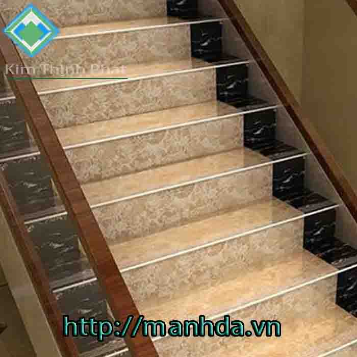 Đá cầu thang 10024 Đá cầu thang 10024