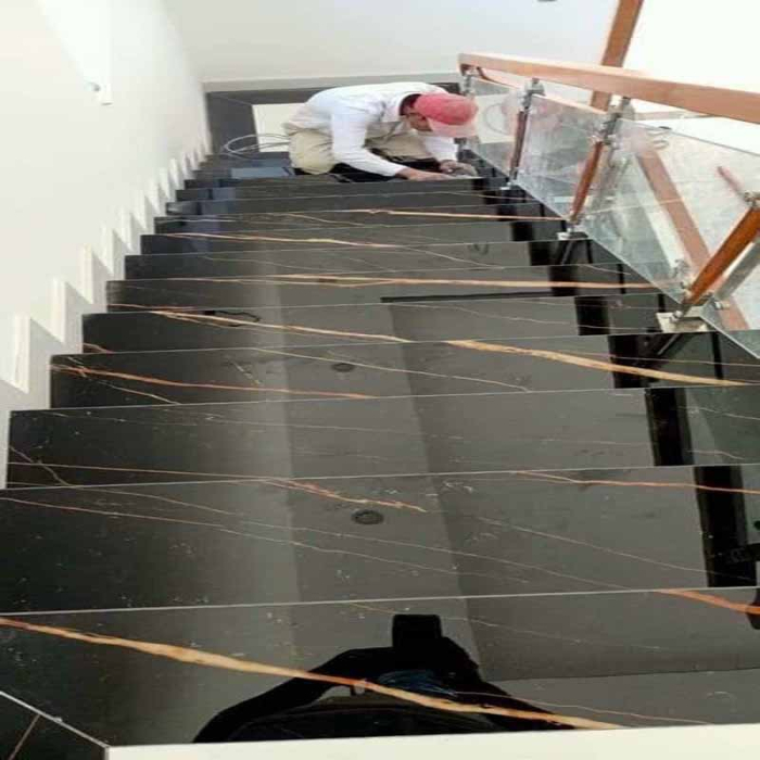 Đá hoa cương cầu thang ngoại nhập ở Việt Nam Đá hoa cương cầu thang ngoại nhập ở Việt Nam