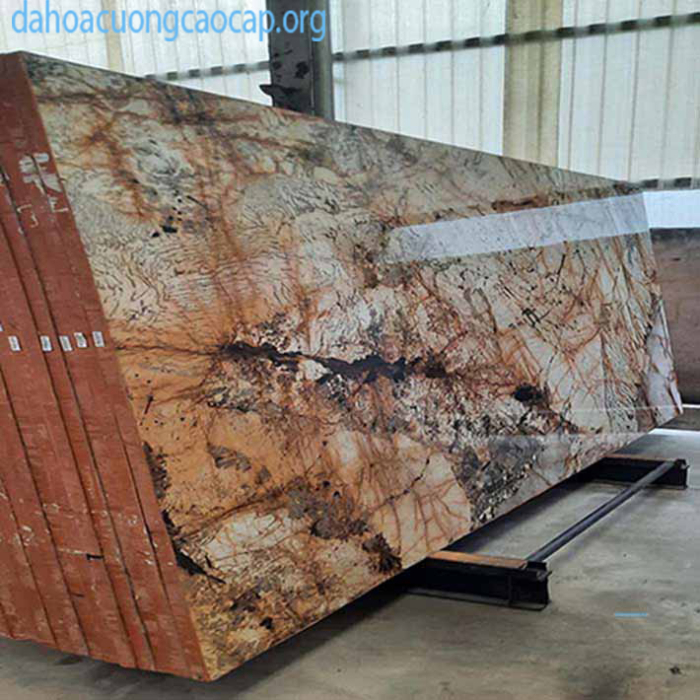 Đá hoa cương mã số 020 màu trắng bông hồng đỏ Đá hoa cương mã số 020 màu trắng bông hồng đỏ