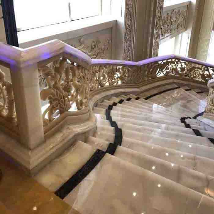 Đá hoa cương cầu thang dùng cho bậc tam cấp vì bền đẹp và với độ cứng cao Đá hoa cương cầu thang dùng cho bậc tam cấp vì bền đẹp và với độ cứng cao