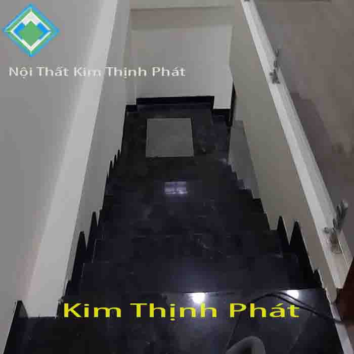 Đá hoa cương cầu thang cho không gian phòng tắm đá tự nhiên Đá hoa cương cầu thang cho không gian phòng tắm đá tự nhiên