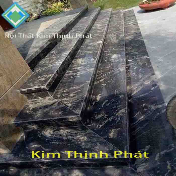 Đá hoa cương cầu thang trong ko gian nhà tắm Đá hoa cương cầu thang trong ko gian nhà tắm