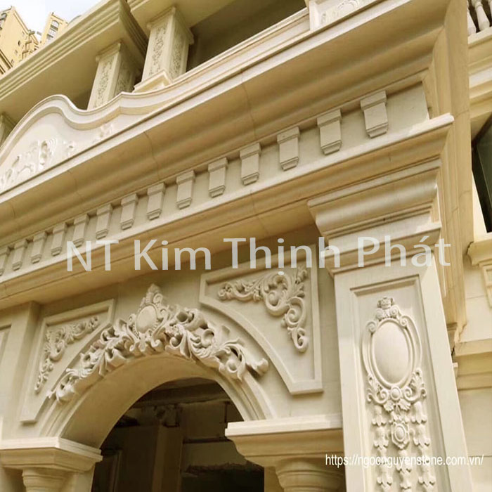 Cột đá hoa cương