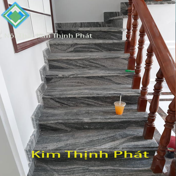 đá hoa cương cầu thang granite